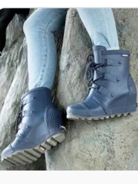 Sorel Joan Lace Up Rain Wedge Boots Blue Women's SIZE US 8.5